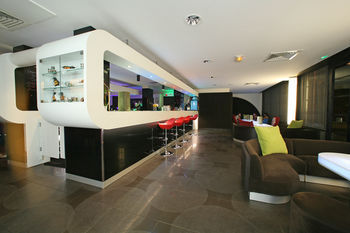 Hotel Bar